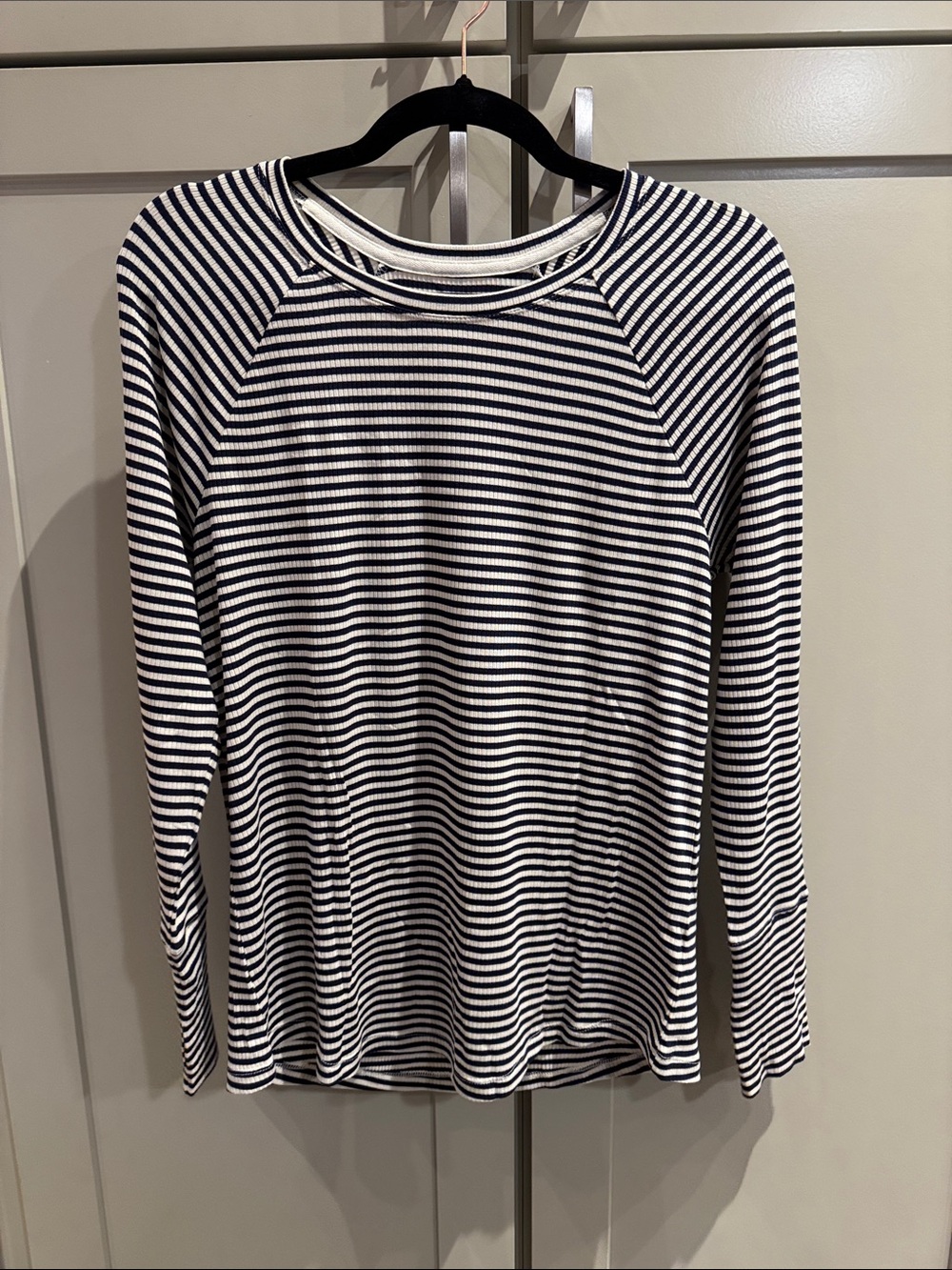 Offline by Aerie top